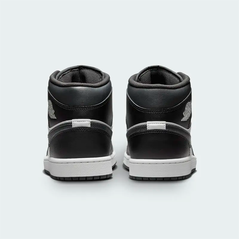 Tenis Nike Air Jordan 1 Mid Negro Hombre