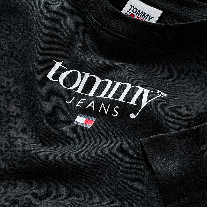 Camiseta Tommy Jeans Classic Essential Negro Dama