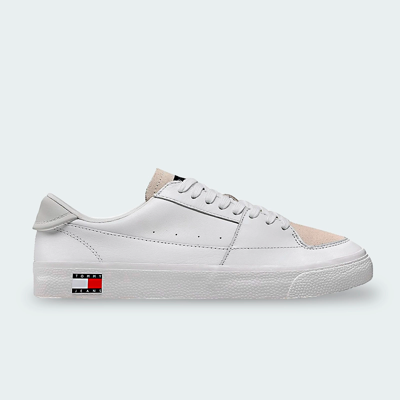 Tenis Essential Badge Lace Up Trainers Hombre