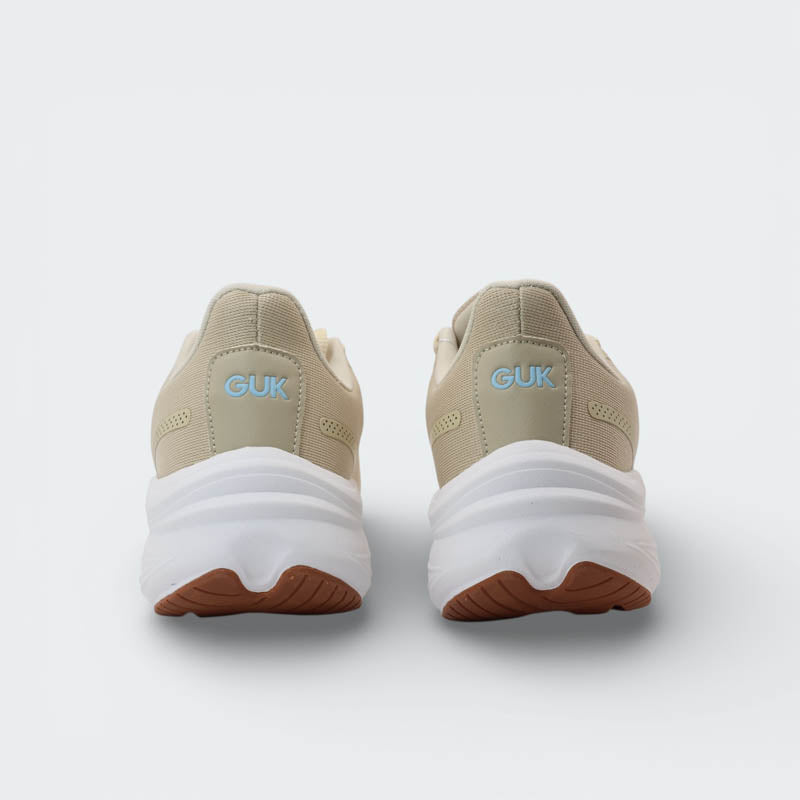 Tenis GUK Walking Beige Mujer