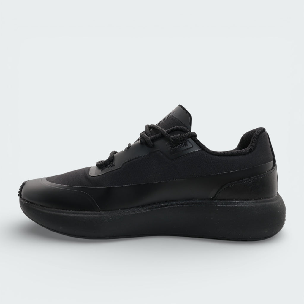 Tenis Calvin Klein Runner LaceUp Negro Hombre