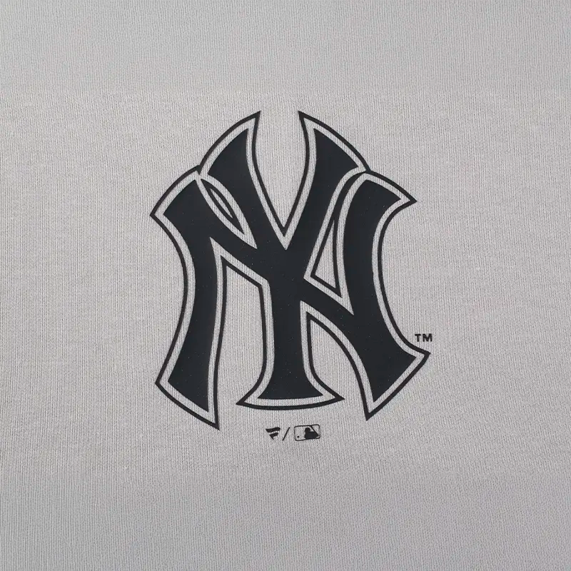 Pantaloneta MLB Yankees Beige Hombre