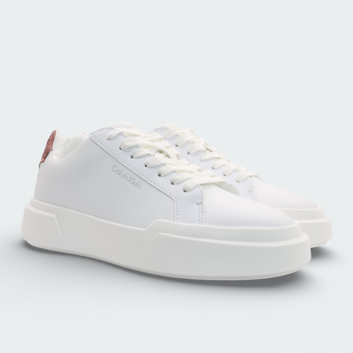 Tenis Calvin Klein Smooth Leather Logo Blanco Mujer