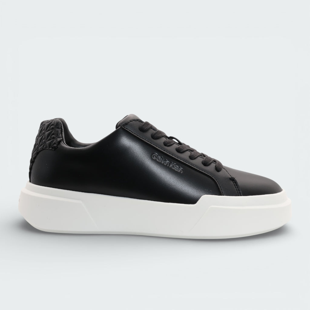 Tenis Calvin Klein Smooth Leather Logo Negro Mujer